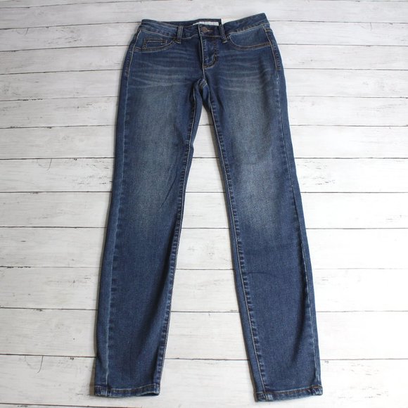 Cato Women's Denim Blue Jeans Jeggings Size 2 Mid Rise - Picture 1 of 5